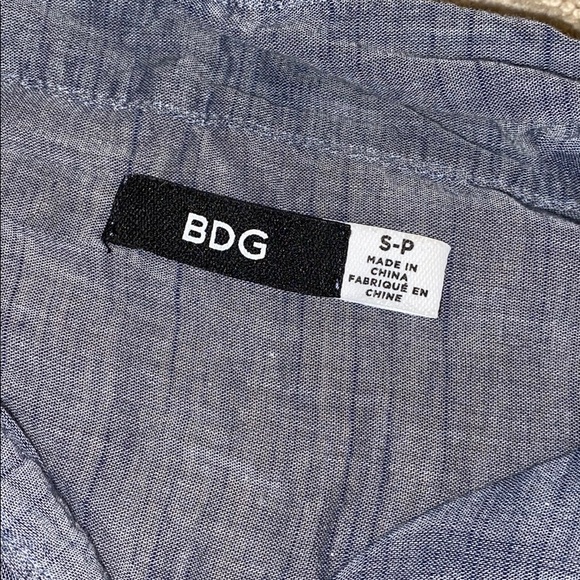BDG Urban Outfitters chambray button down - Picture 2 of 4
